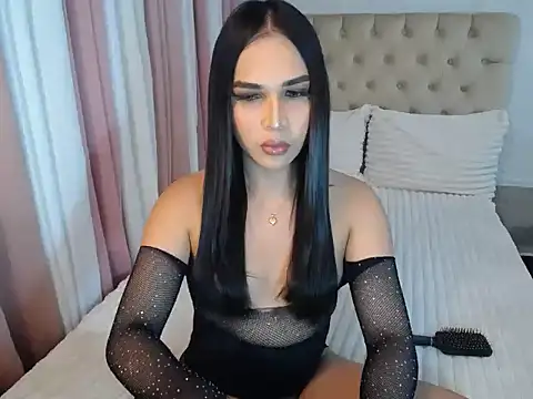 fuckmylollipop online show from April 23, 8:22 pm