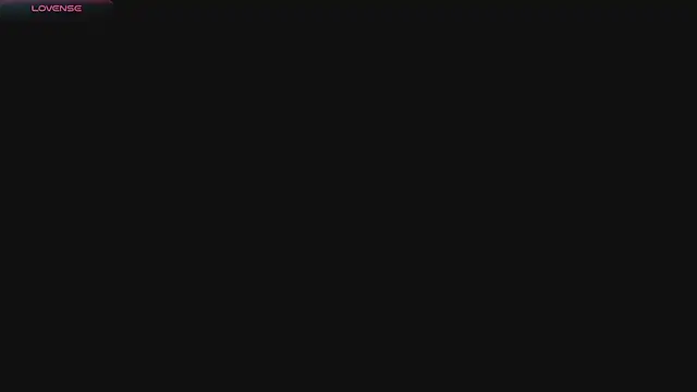 Snapshot of Megan_lux_ chatting on July 8, 11:04 am Megan lux online show from July 8, 11:04 am