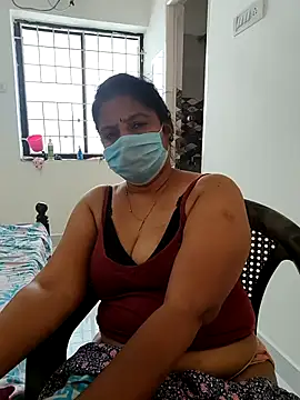 Snapshot of tamil_manjalmaami chatting on June 25, 6:29 am tamil manjalmaami online show from June 25, 6:29 am