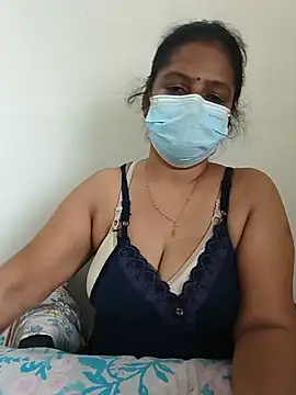 Snapshot of tamil_manjalmaami chatting on July 10, 5:12 am tamil manjalmaami online show from July 10, 5:12 am