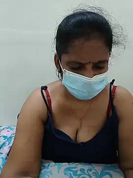 Snapshot of tamil_manjalmaami chatting on July 13, 5:05 pm tamil manjalmaami online show from July 13, 5:05 pm