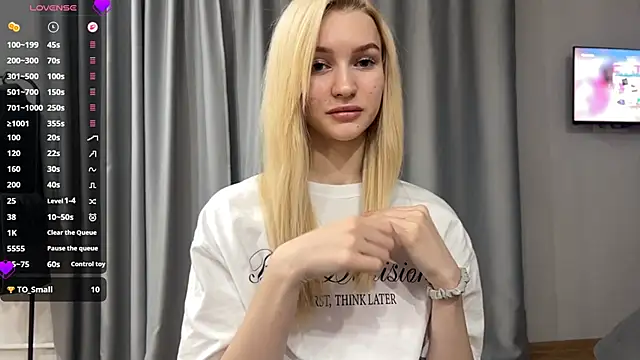 Snapshot of MelissaEvenns chatting on May 22, 1:28 pm MelissaEvenns online show from May 22, 1:28 pm