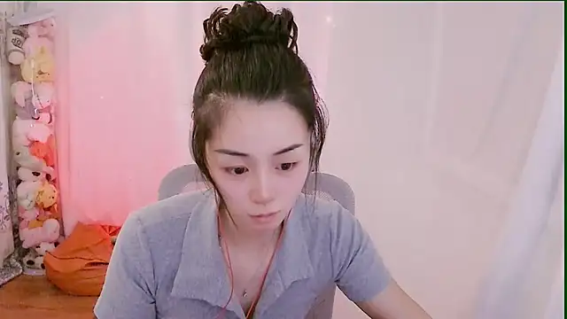 Snapshot of Puresnow chatting on June 27, 2:55 pm Puresnow online show from June 27, 2:55 pm