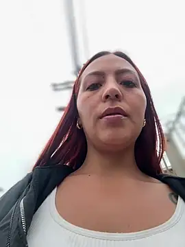 Snapshot of Queen_Scatlett chatting on July 14, 12:11 pm Queen Scatlett online show from July 14, 12:11 pm