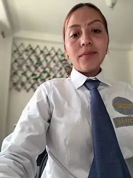 Snapshot of Queen_Scatlett chatting on August 4, 3:03 pm Queen Scatlett online show from August 4, 3:03 pm