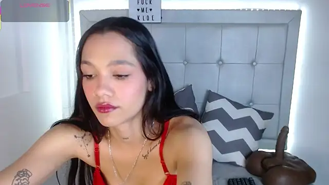 Kloe  watson online show from April 25, 8:39 pm