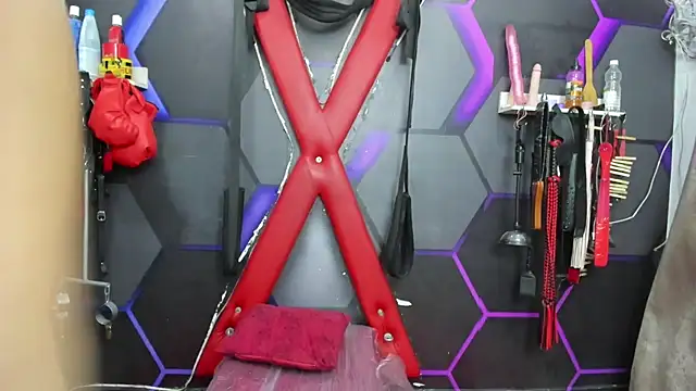 BDSM ESTREME online show from June 6, 11:37 am