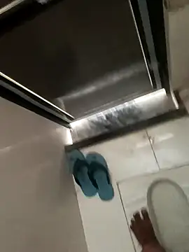 Snapshot of Lexcorp_15 chatting on March 30, 2:45 am Lexcorp 15 online show from March 30, 2:45 am