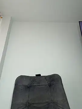Snapshot of MoraFit_ chatting on May 21, 2:13 pm MoraFit online show from May 21, 2:13 pm