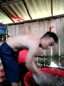 Snapshot of boy-pho- chatting on April 23, 9:41 am boy-pho- online show from April 23, 9:41 am