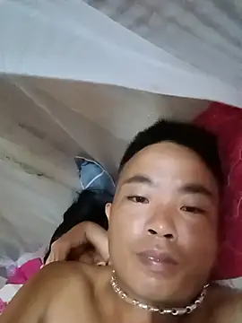 boy-pho- online show from July 18, 12:04 am