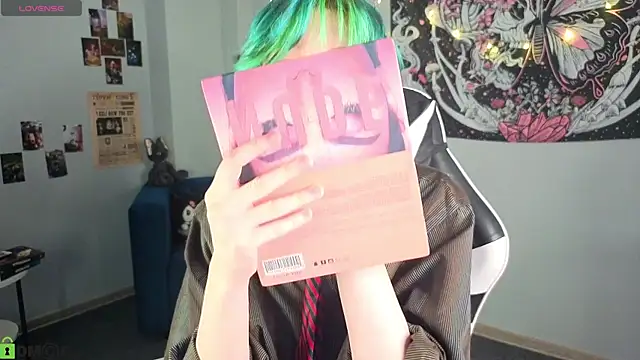 LittleKittenStar online show from April 30, 3:13 am