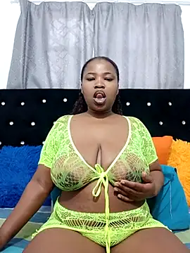 BubbleGumBADAss online show from April 30, 7:47 am
