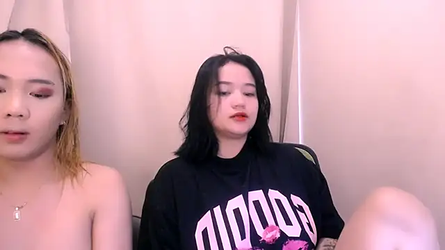 hugecock collins online show from April 18, 1:53 am