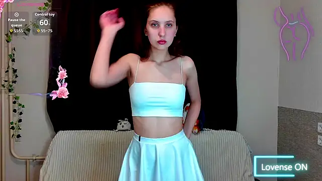 Emily Nelsonn online show from April 18, 5:17 pm