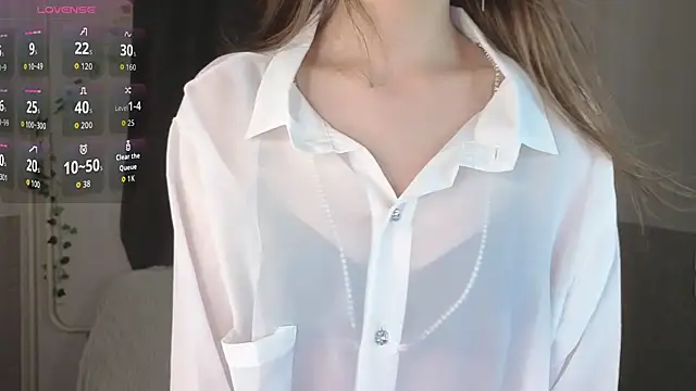 Snapshot of Emily_Nelsonn chatting on June 24, 3:11 pm Emily Nelsonn online show from June 24, 3:11 pm