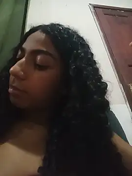 Snapshot of SereiaMulata chatting on June 14, 1:14 am SereiaMulata online show from June 14, 1:14 am