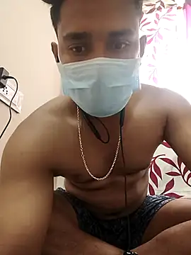 Snapshot of Stranger_boy123 chatting on April 4, 8:23 am Stranger boy123 online show from April 4, 8:23 am