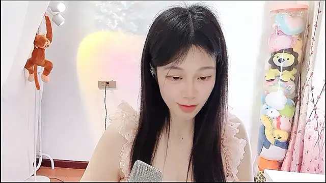 QQ-7890 online show from April 18, 3:16 pm