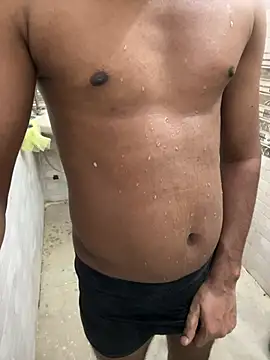couple-new online show from May 27, 7:49 am