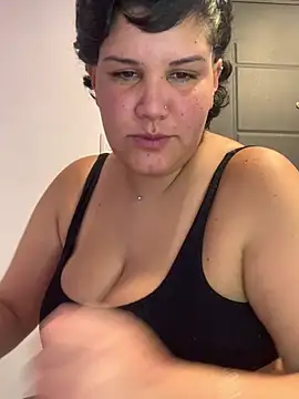 Snapshot of iamvaneg chatting on April 10, 6:34 pm iamvaneg online show from April 10, 6:34 pm