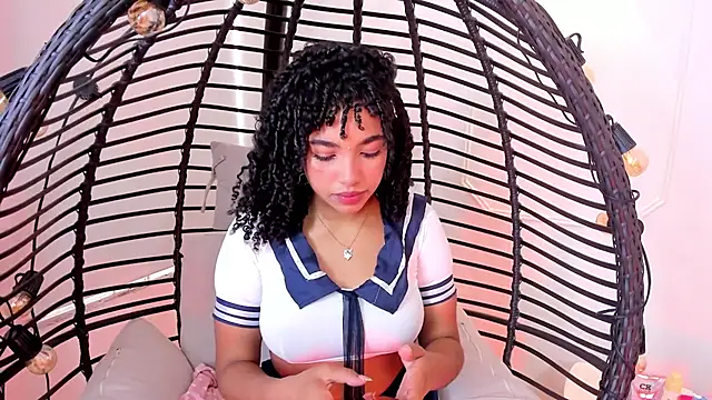Snapshot of JazmyXXX chatting on July 17, 8:35 pm JazmyXXX online show from July 17, 8:35 pm