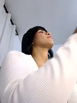 MonserratJons01 online show from March 30, 11:50 pm