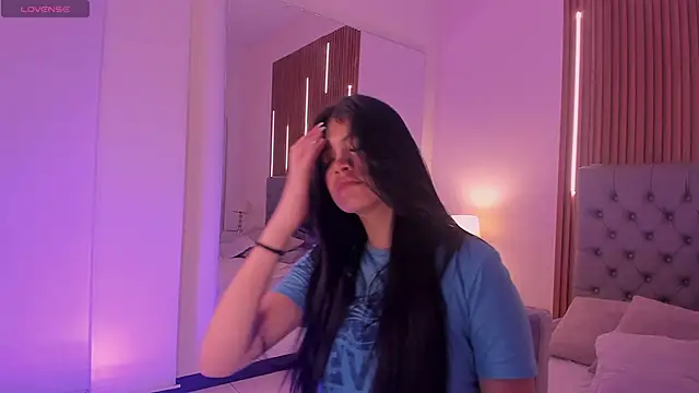 LiaSalvatore online show from March 25, 12:22 pm