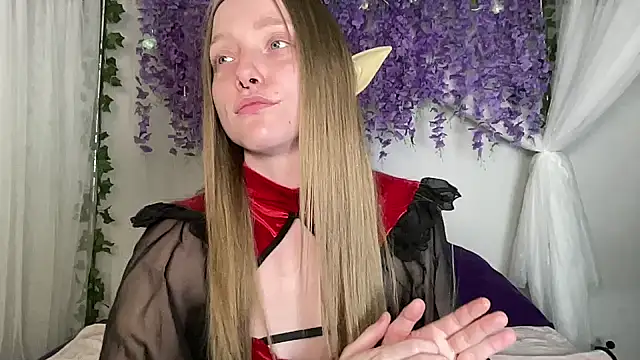 ElfGirlAna online show from June 8, 3:12 pm