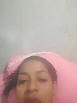 Beatriz2211 online show from March 27, 5:56 pm