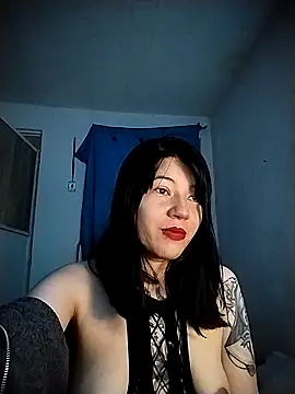 Moon Thompson online show from March 28, 8:19 pm