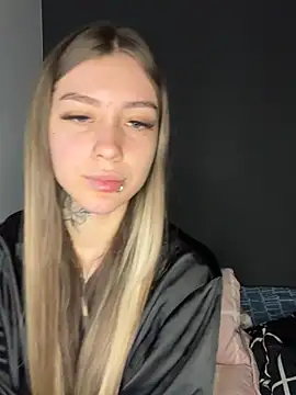 alyssa 22 online show from June 24, 10:53 pm