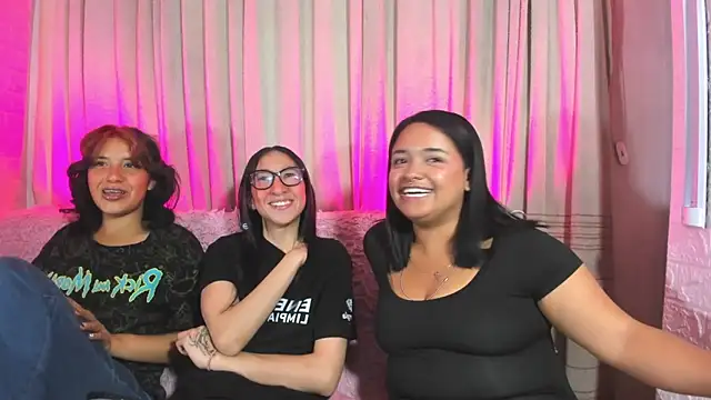 SofiiaCutee online show from June 21, 3:53 am