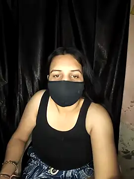 Snapshot of REENA-STRIP chatting on April 25, 2:58 pm REENA-STRIP online show from April 25, 2:58 pm