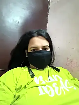 Snapshot of REENA-STRIP chatting on May 3, 8:42 am REENA-STRIP online show from May 3, 8:42 am