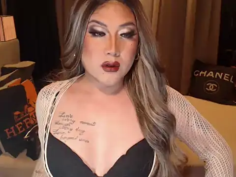 YourMistressAggy online show from April 21, 6:12 pm