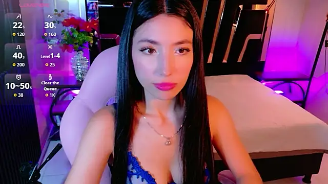 MiaLovelyn online show from May 5, 9:12 pm