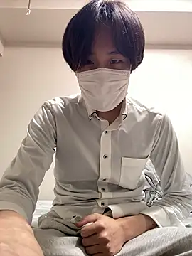 Snapshot of youta200 chatting on March 26, 10:32 am youta200 online show from March 26, 10:32 am