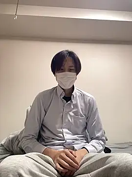 Snapshot of youta200 chatting on March 29, 10:15 am youta200 online show from March 29, 10:15 am