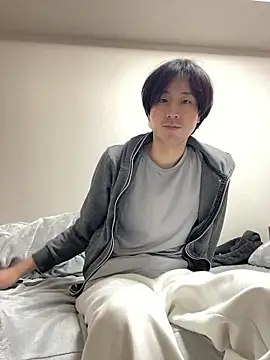 Snapshot of youta200 chatting on March 30, 11:11 am youta200 online show from March 30, 11:11 am