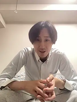 Snapshot of youta200 chatting on April 10, 2:55 pm youta200 online show from April 10, 2:55 pm