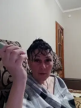 Snapshot of HelgaDennis chatting on May 8, 8:58 pm HelgaDennis online show from May 8, 8:58 pm