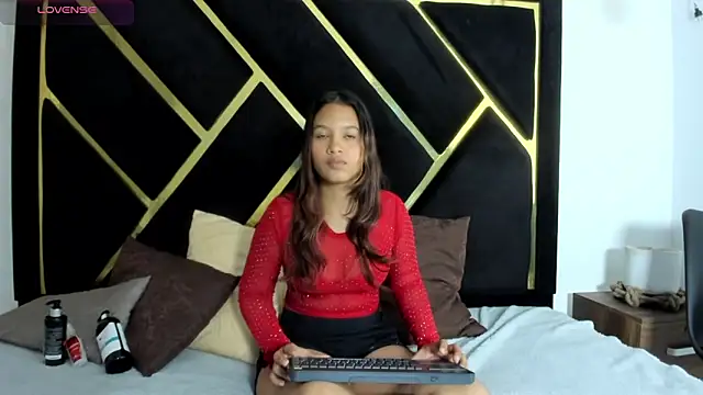 rumy lia online show from March 22, 7:28 pm