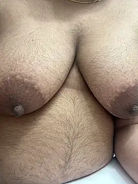 Emiley456 online show from March 21, 3:33 am