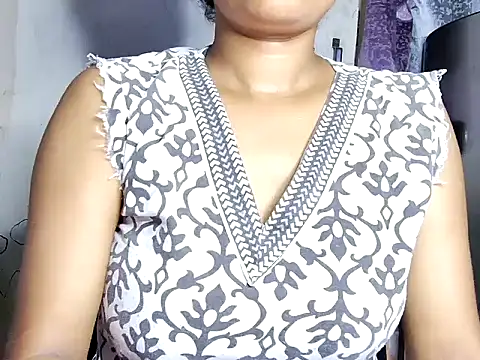 Snapshot of stupamax chatting on May 21, 11:12 pm stupamax online show from May 21, 11:12 pm