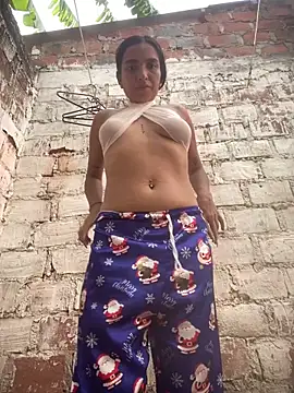 Snapshot of Blowjob-Queen_ chatting on April 25, 7:55 pm Blowjob-Queen online show from April 25, 7:55 pm