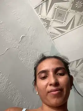 Snapshot of Blowjob-Queen_ chatting on April 29, 3:05 pm Blowjob-Queen online show from April 29, 3:05 pm