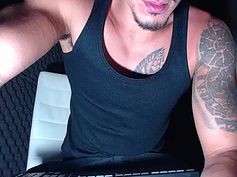 Snapshot of jack_nastee chatting on May 1, 5:12 am jack nastee online show from May 1, 5:12 am
