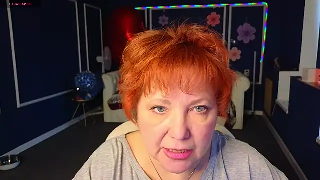 Kira Kingsley online show from April 22, 6:16 am