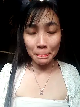 Snapshot of Personality-girl- chatting on March 20, 9:36 am Personality-girl- online show from March 20, 9:36 am